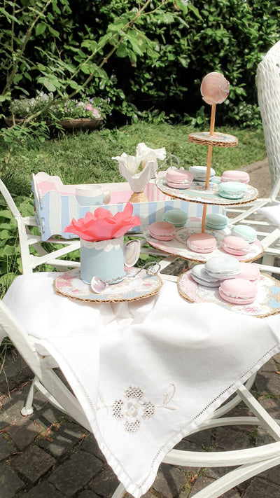 DIY TEA PARTY WITH GUILIA