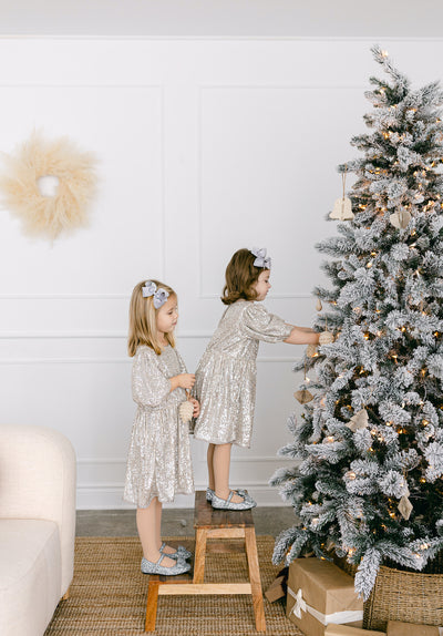 CHRISTMAS IN CANADA WITH ANGELA