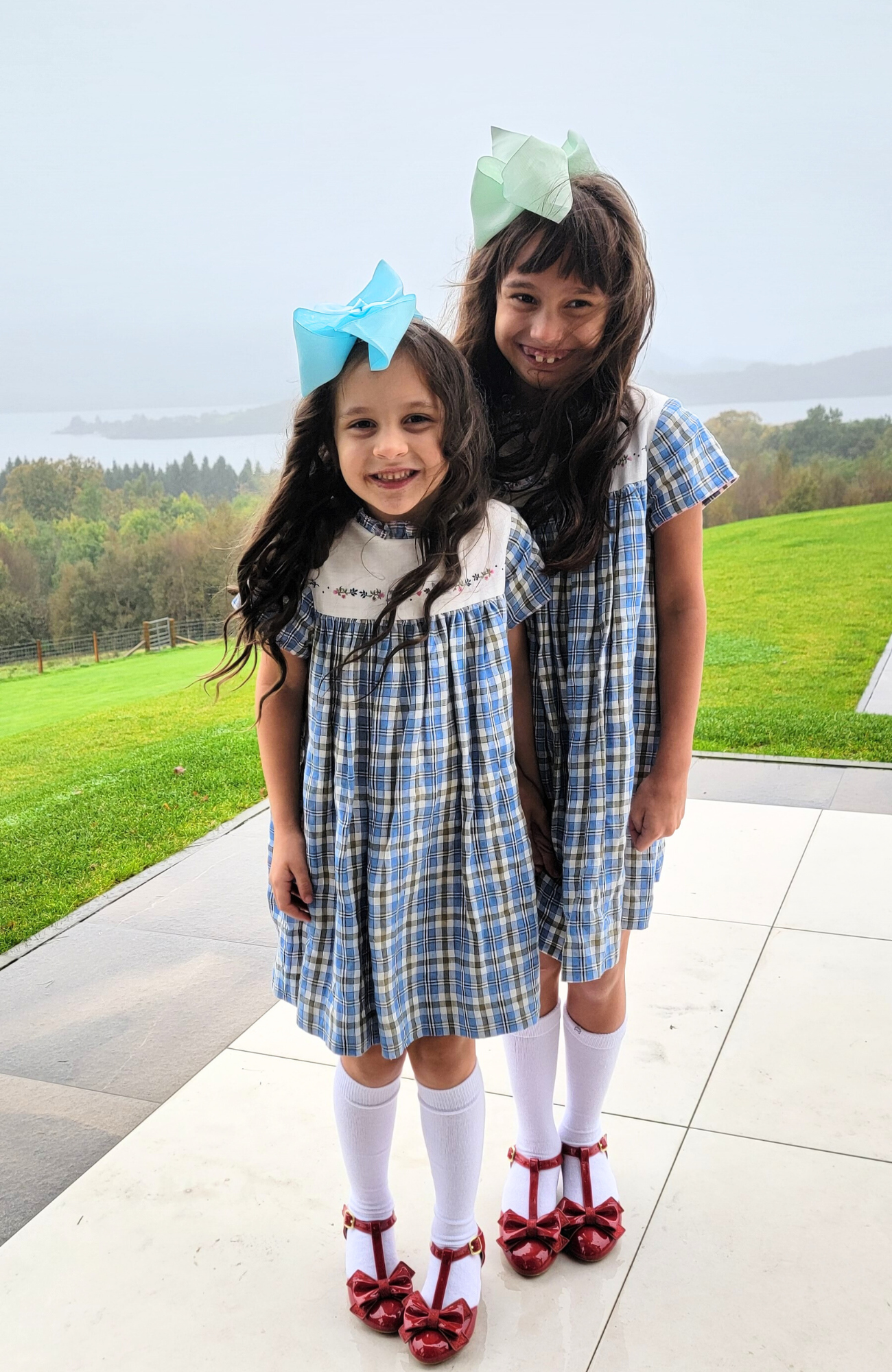 Charlotte sy Dimby classic timeless traditional  dresses for babies and girls handmade children clothing paris boutique twirling princess dress plaid tartan scottish dress