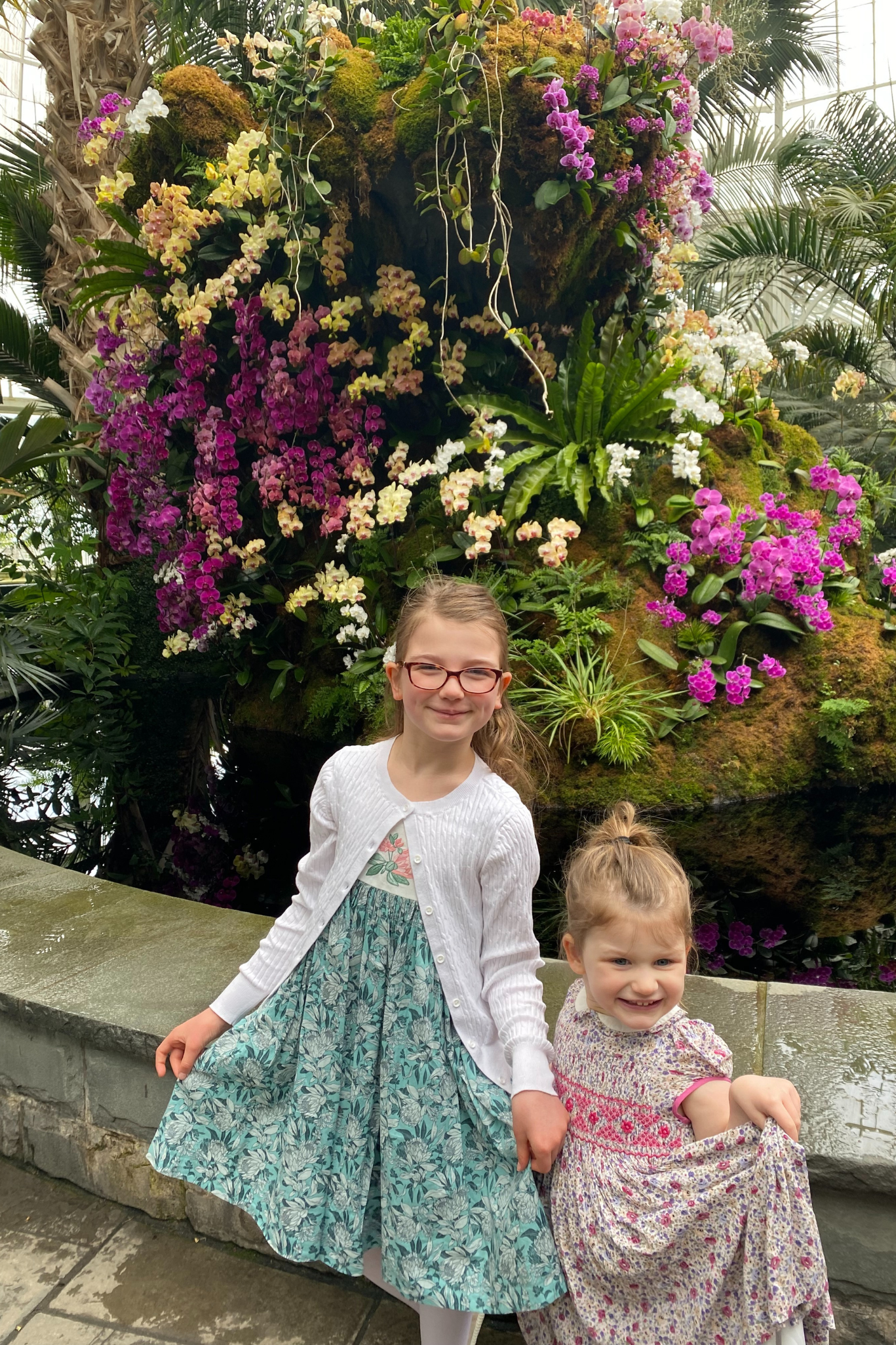 Charlotte sy Dimby classic timeless traditional smocked dresses for babies and girls handmade French style children clothing paris boutique floral print summer dresses sisters new jersey