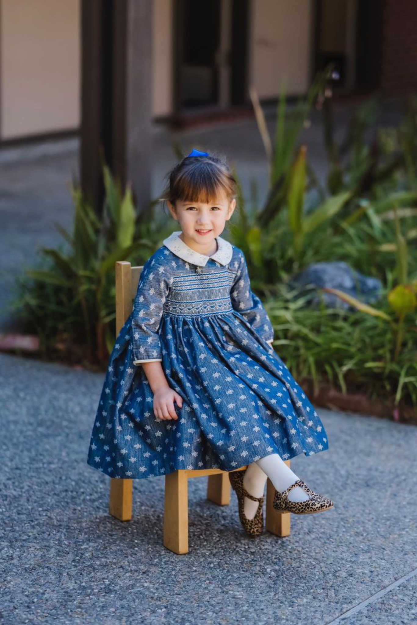 Charlotte sy Dimby classic timeless traditional smocked dresses for babies and girls handmade French style children clothing paris boutique california