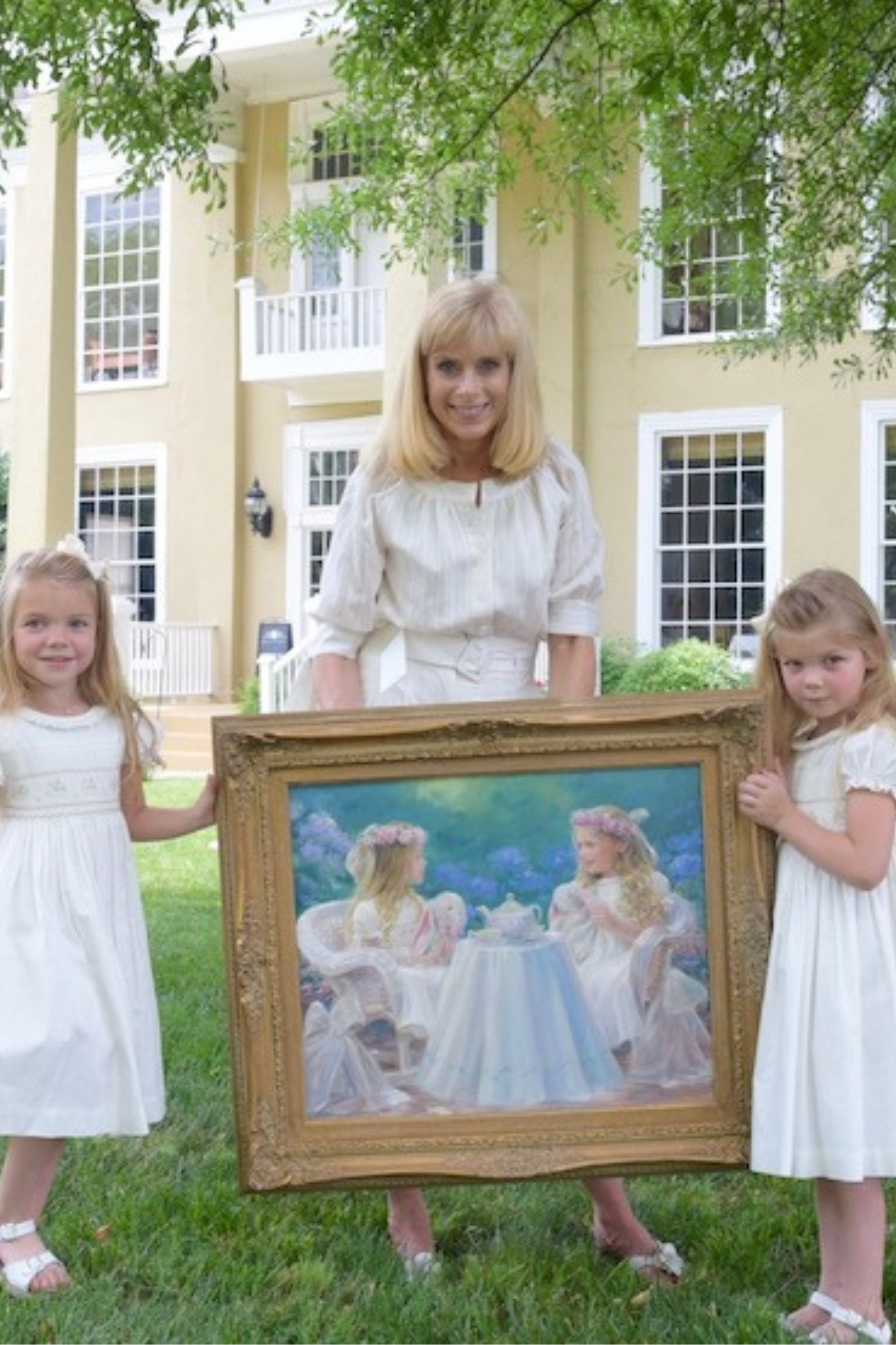 Charlotte sy Dimby classic timeless traditional smocked dresses for babies and girls handmade French style children clothing paris boutique children portrait painting heirloom white dress